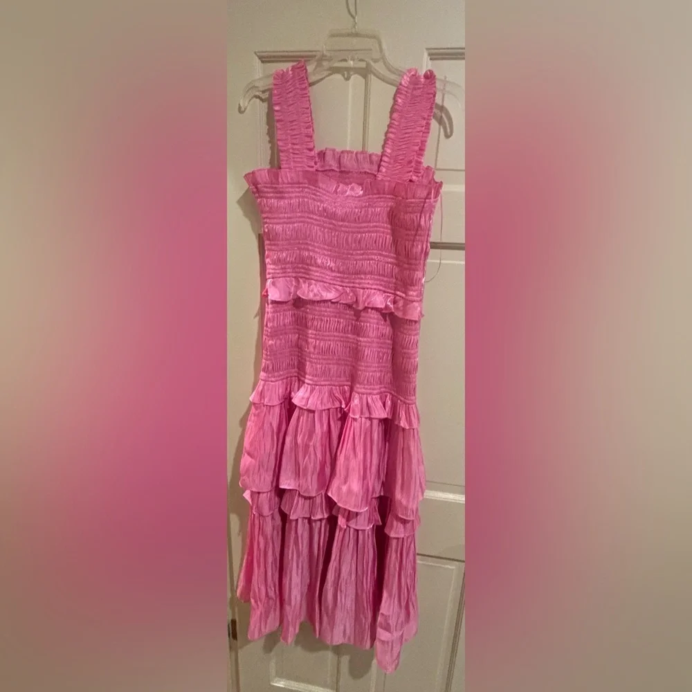 NWT endless rose sheer smocked tiered maxi dress size medium - Picture 3 of 7